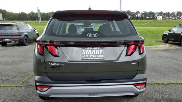 2026 Hyundai TUCSON SE