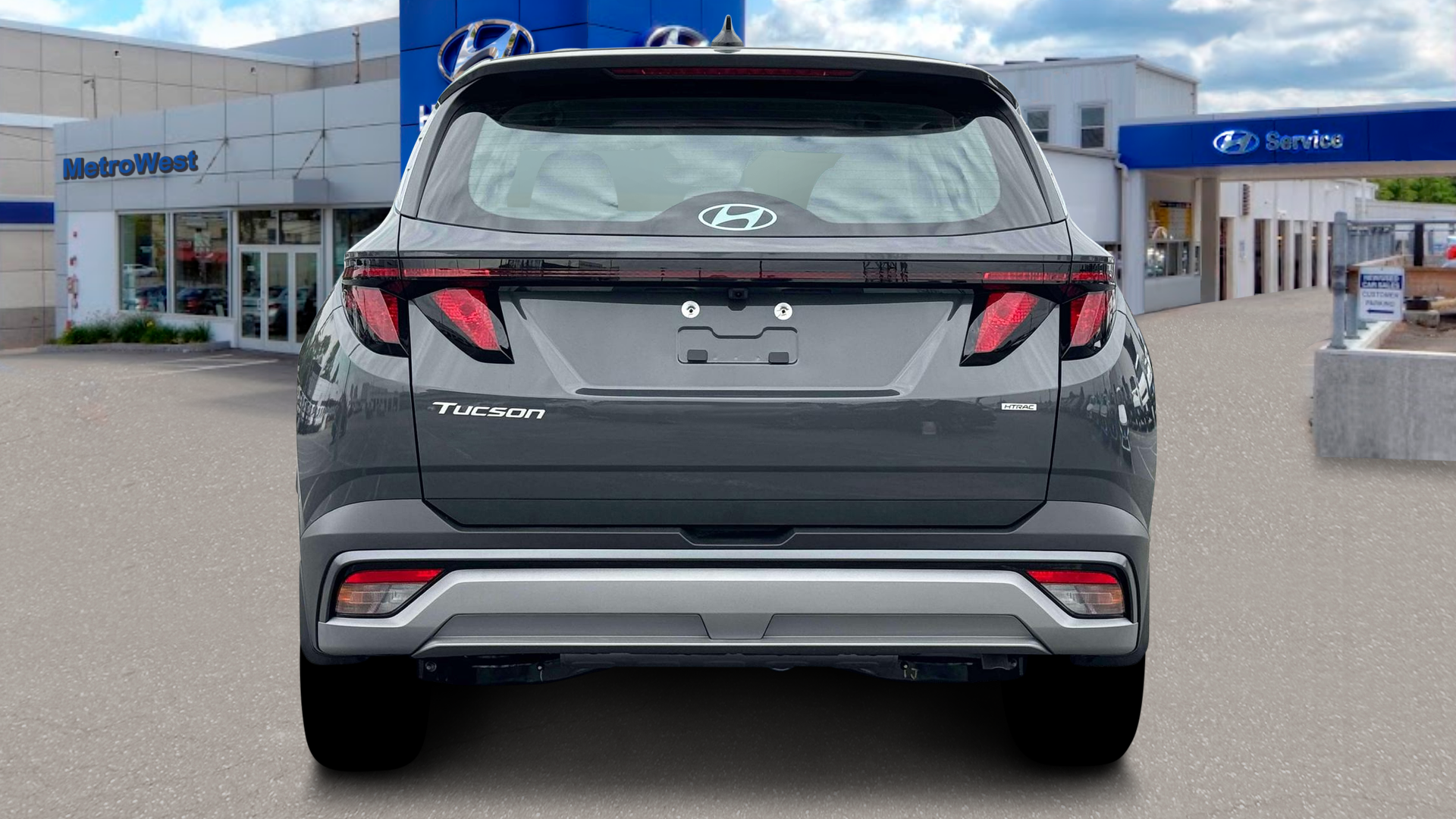 2026 Hyundai TUCSON SE