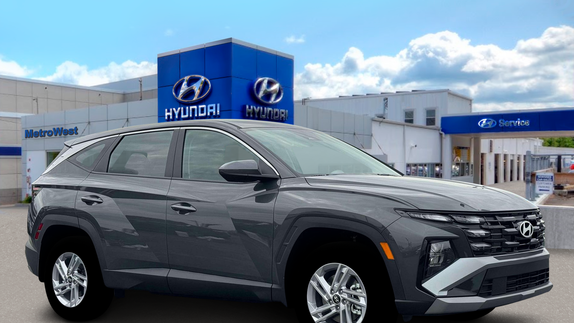 2026 Hyundai TUCSON SE