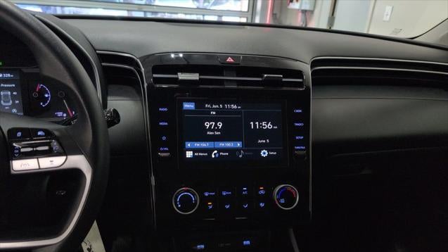2024 Hyundai TUCSON SE