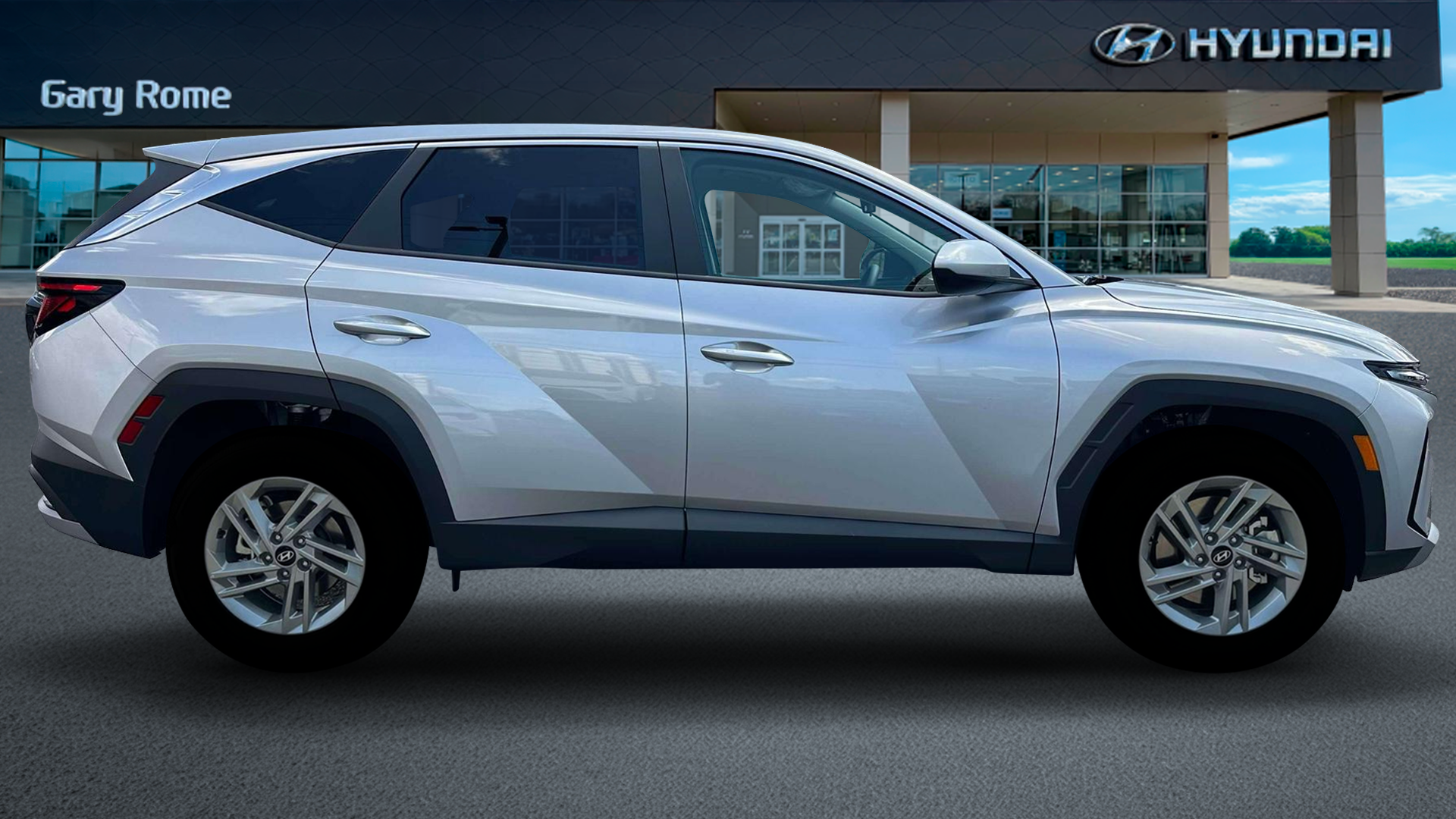 2025 Hyundai TUCSON SE