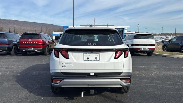 2026 Hyundai TUCSON SE