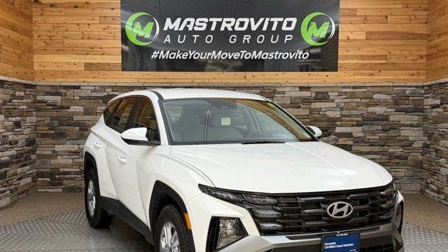 2026 Hyundai TUCSON SE