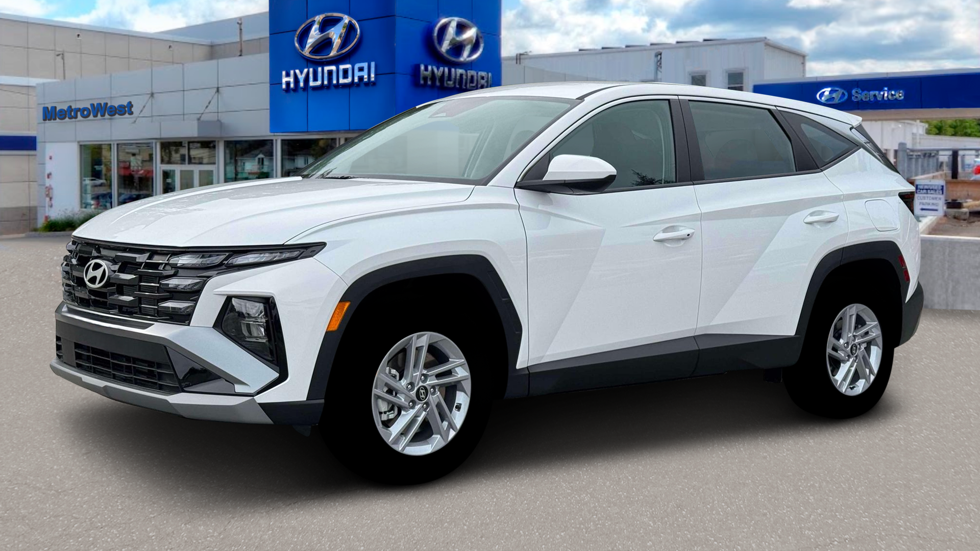 2026 Hyundai TUCSON SE