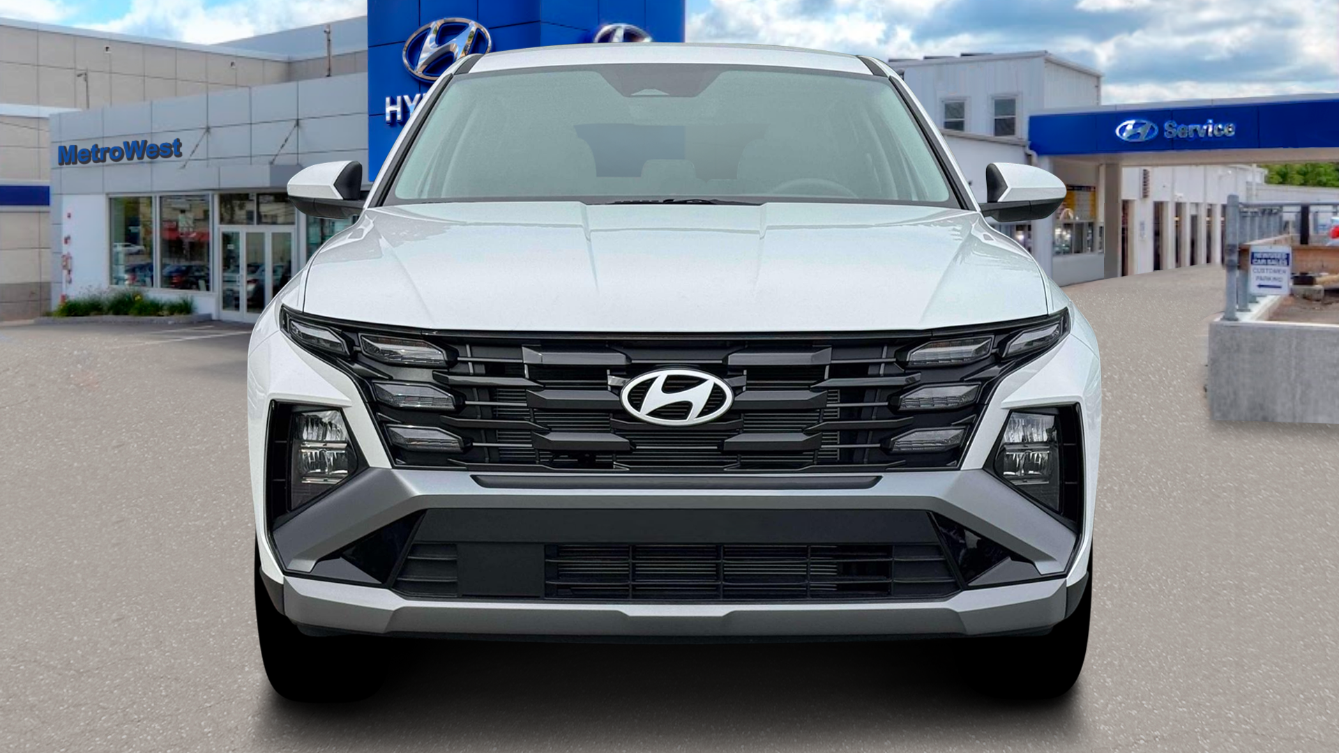 2026 Hyundai TUCSON SE