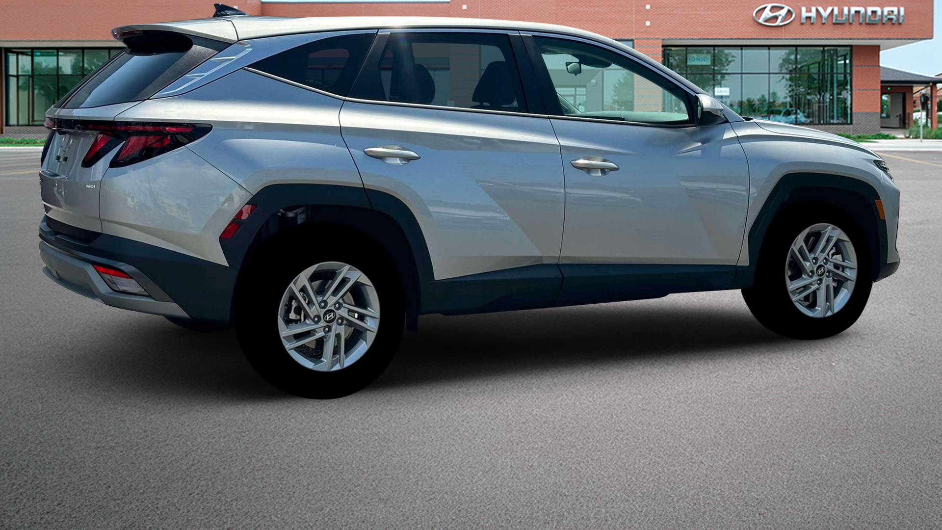 2026 Hyundai TUCSON SE