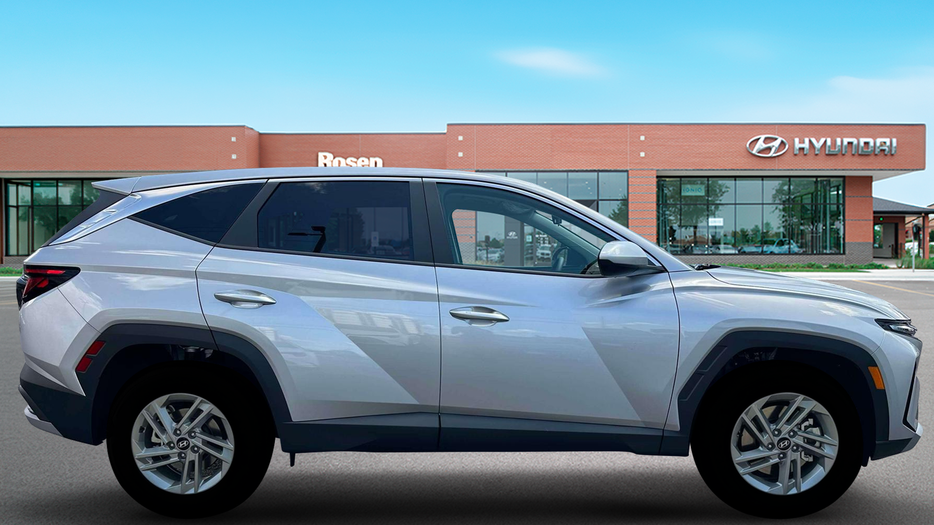 2026 Hyundai TUCSON SE