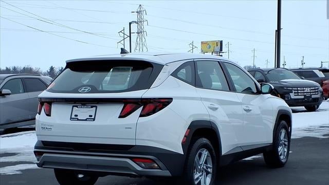 2026 Hyundai TUCSON SE