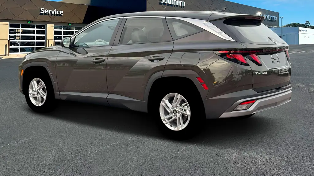 2026 Hyundai TUCSON SE