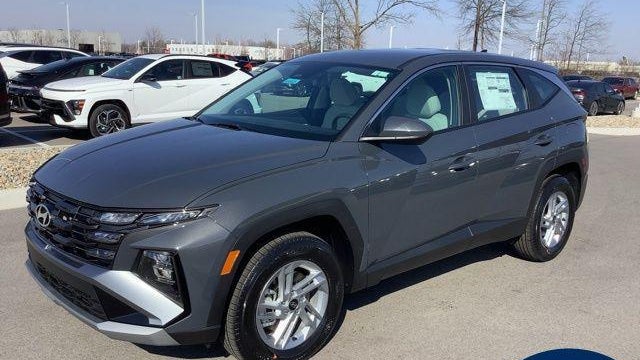 Preowned 2025 Hyundai TUCSON SE for Sale