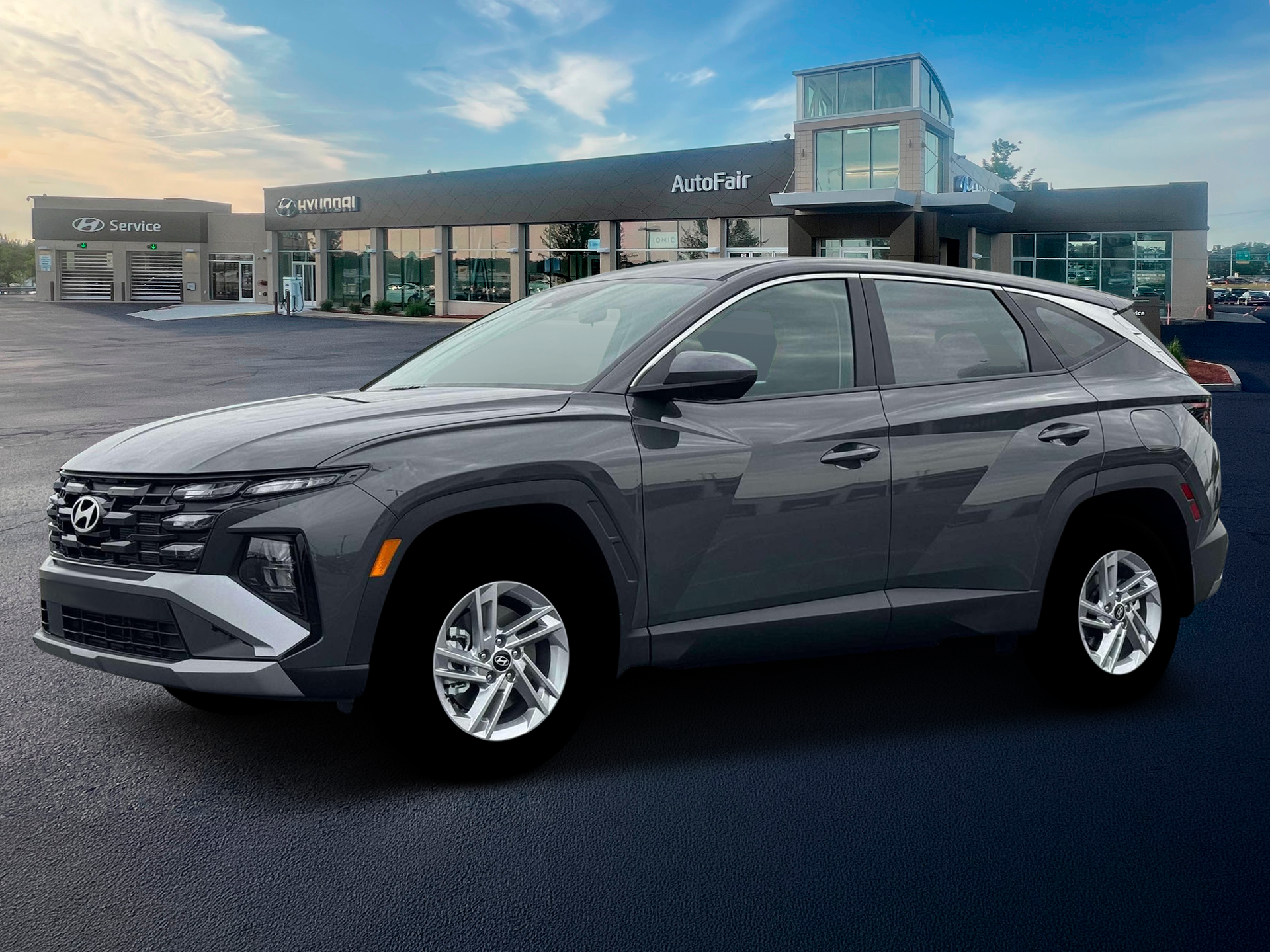 2026 Hyundai TUCSON SE — photo 1 of 12