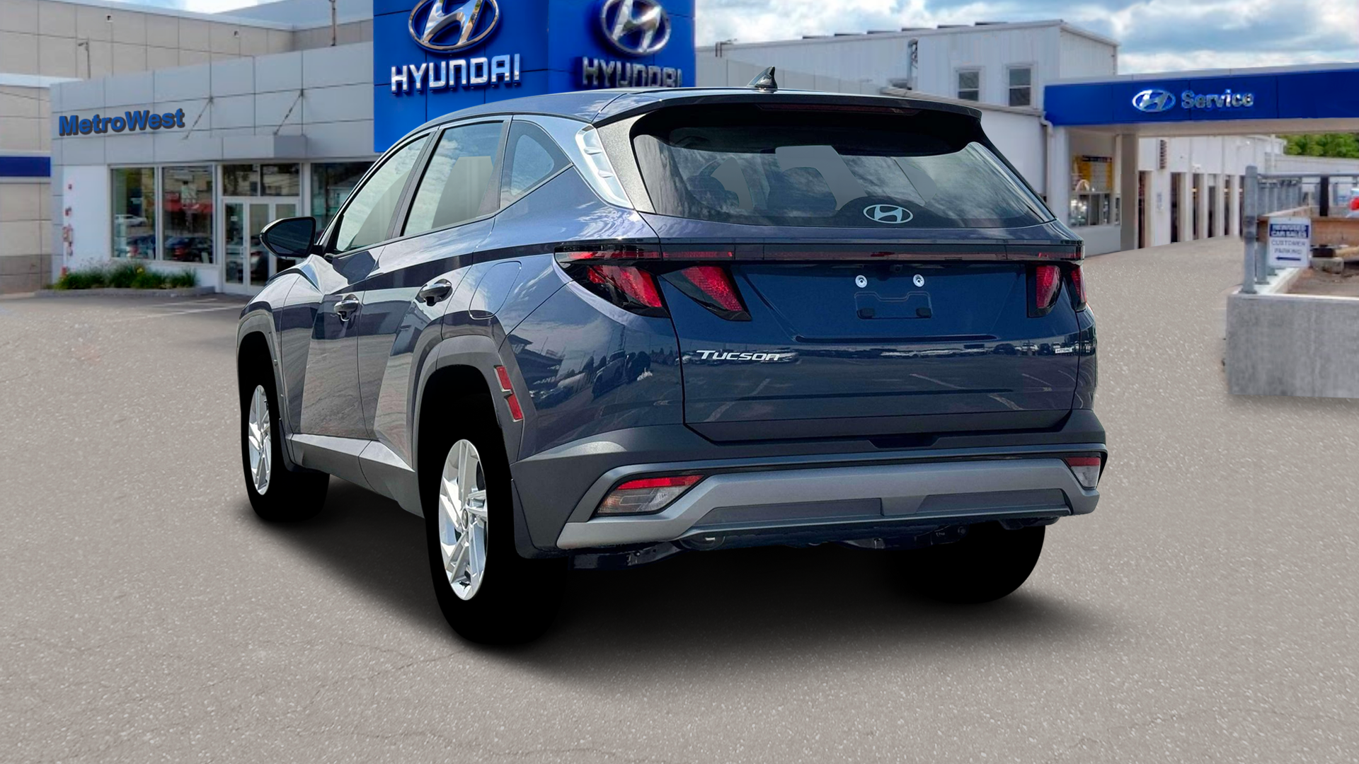 2026 Hyundai TUCSON SE