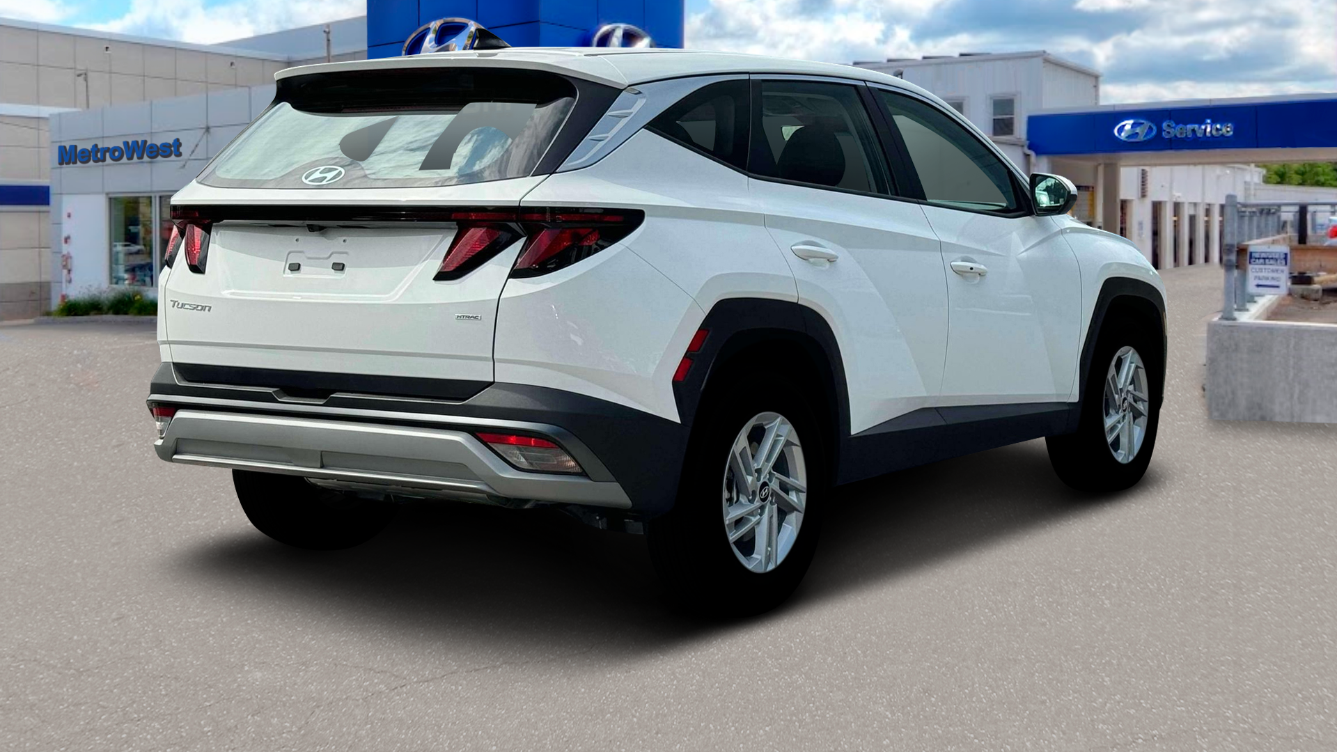 2025 Hyundai TUCSON SE