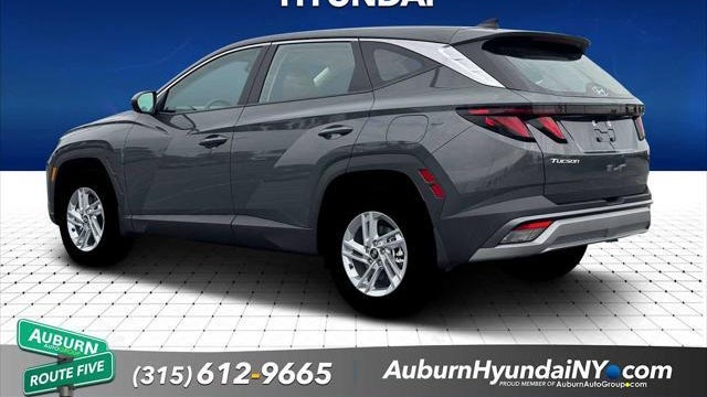 2026 Hyundai TUCSON SE