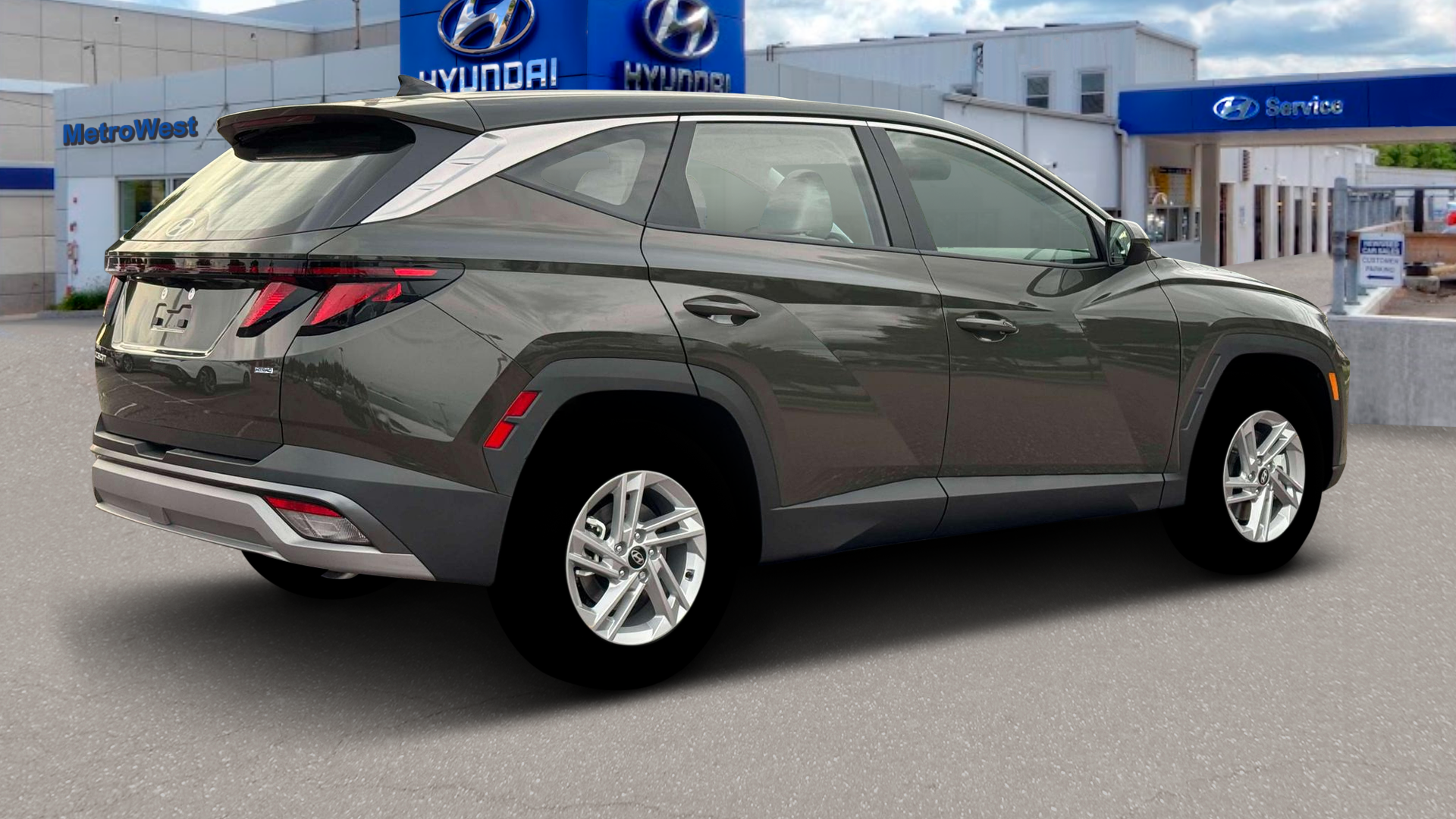 2026 Hyundai TUCSON SE