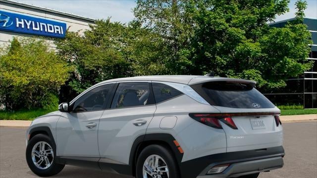 2026 Hyundai TUCSON SE