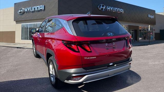 2025 Hyundai TUCSON SE