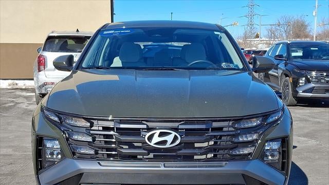 2025 Hyundai TUCSON SE