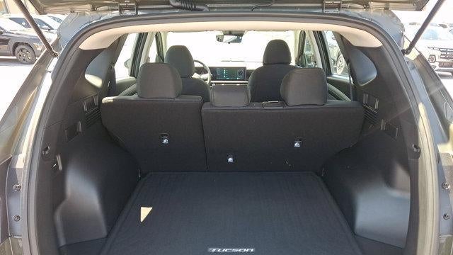 2025 Hyundai TUCSON SE