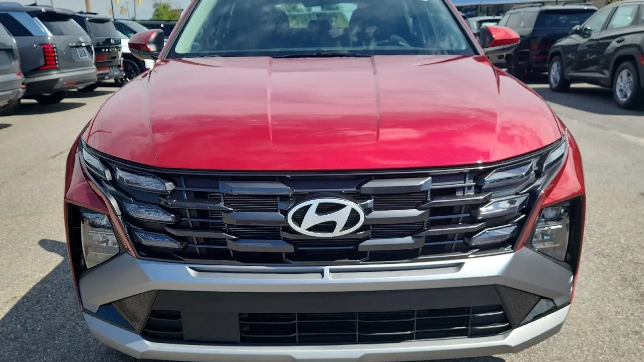 2026 Hyundai TUCSON SE