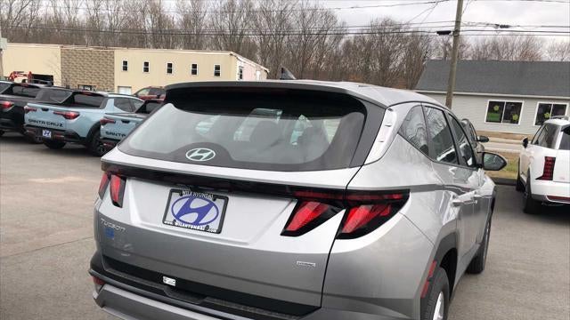 2026 Hyundai TUCSON SE