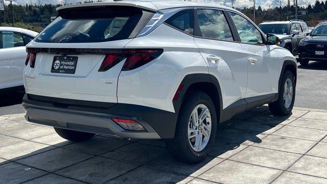 2026 Hyundai TUCSON SE