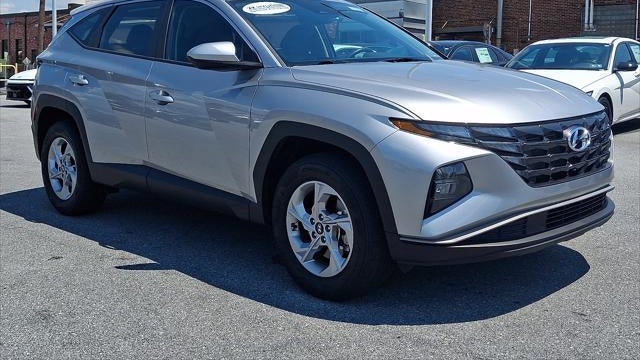 2024 Hyundai TUCSON SE