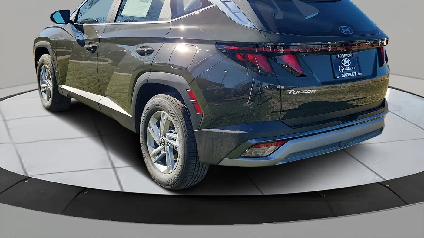 2026 Hyundai TUCSON SE