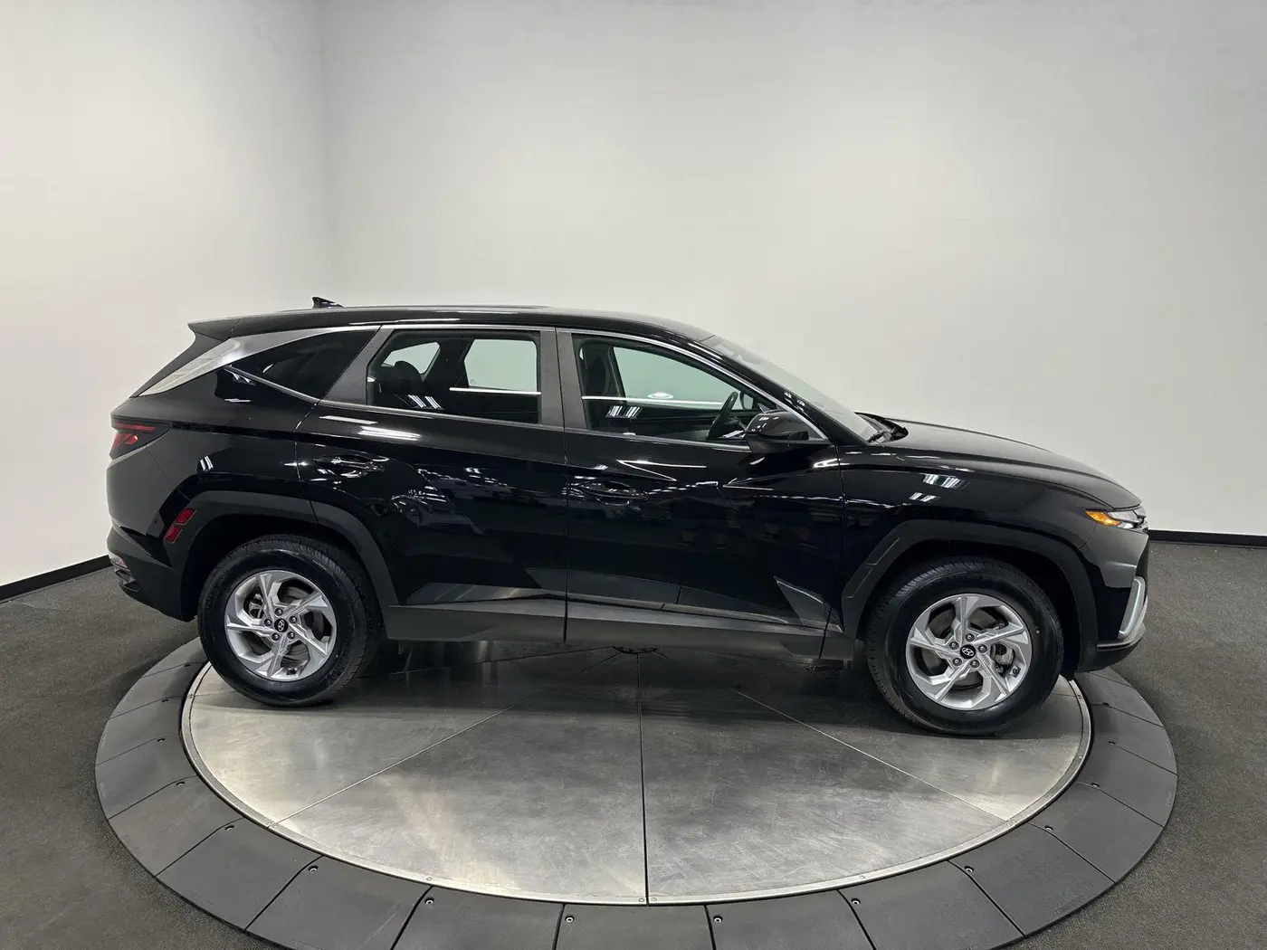 2024 Hyundai Tucson - $23,499