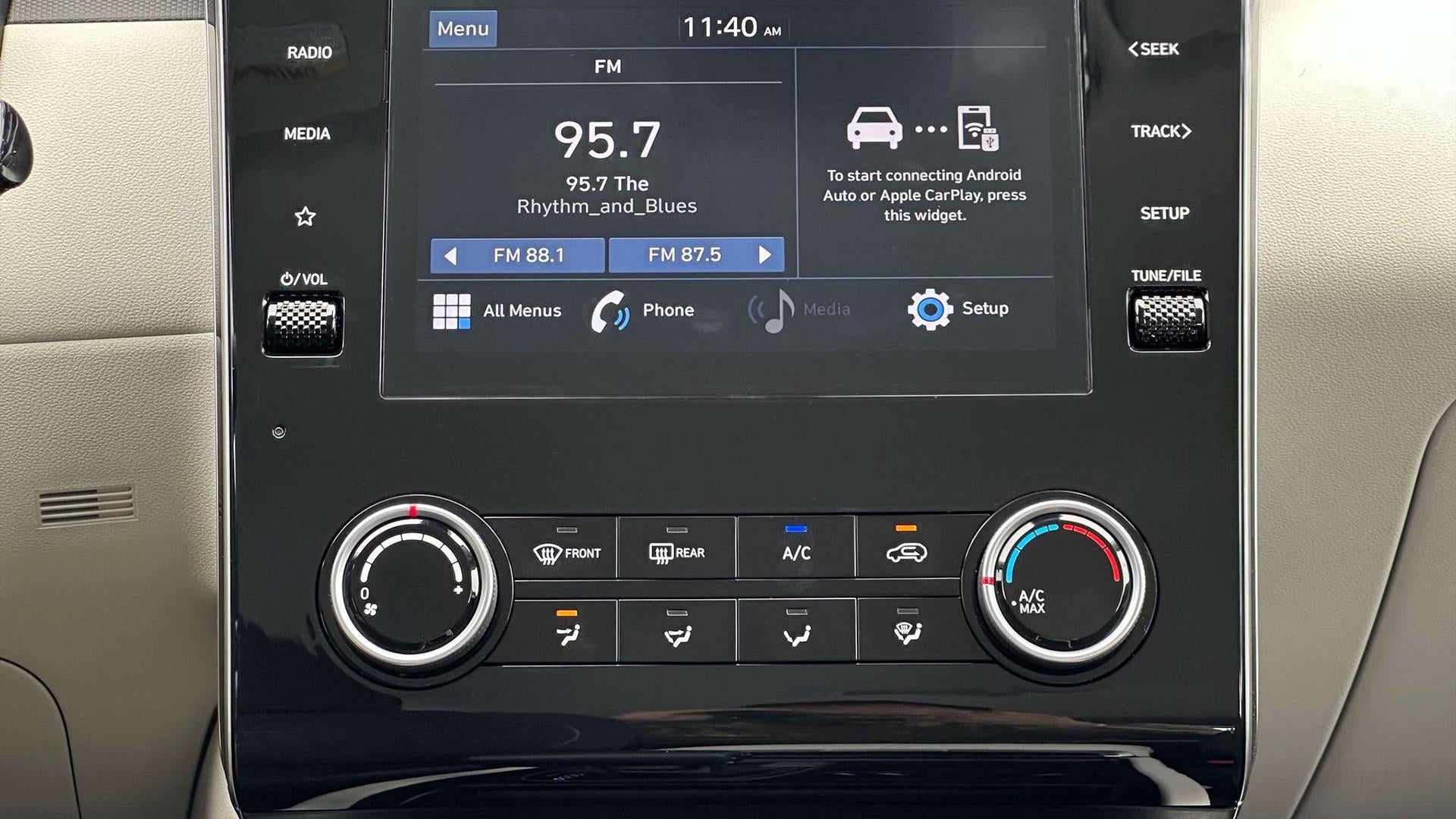 2024 Hyundai TUCSON SE