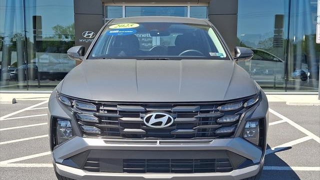 2025 Hyundai TUCSON SE