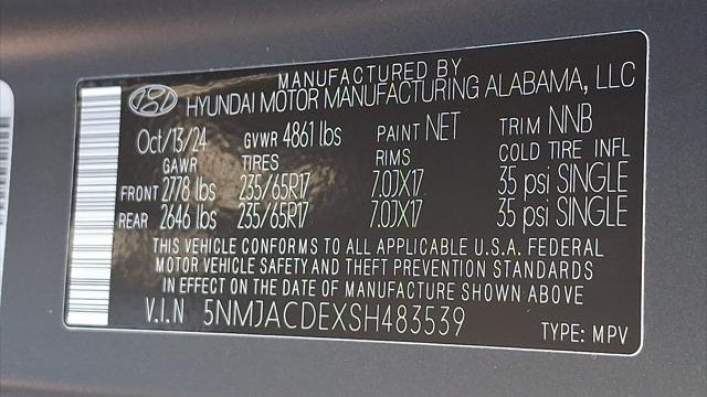 2025 Hyundai TUCSON SE