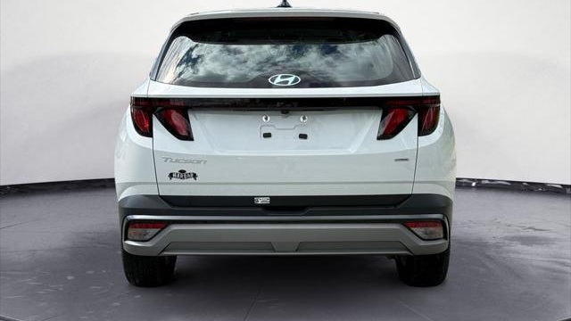 2025 Hyundai TUCSON SE