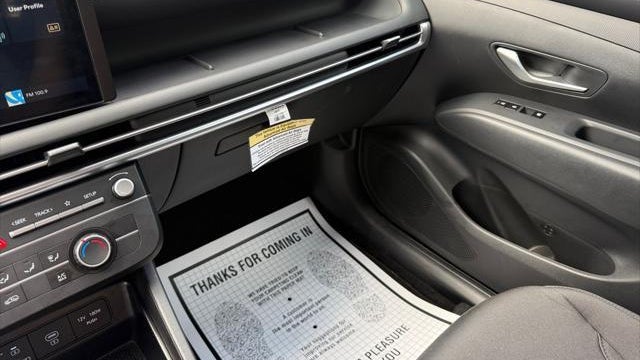 2025 Hyundai TUCSON SE