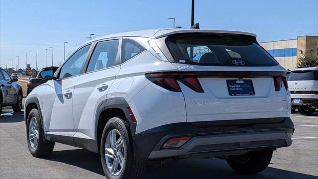 2025 Hyundai TUCSON SE
