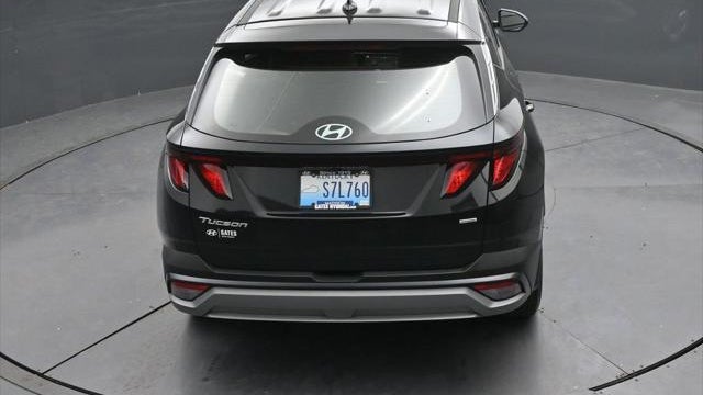 2025 Hyundai TUCSON SE