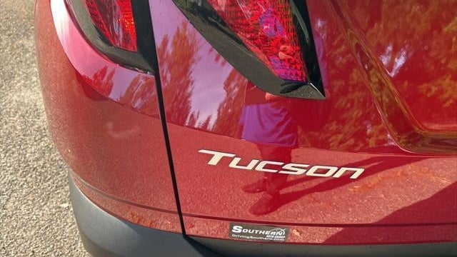 2026 Hyundai TUCSON SE