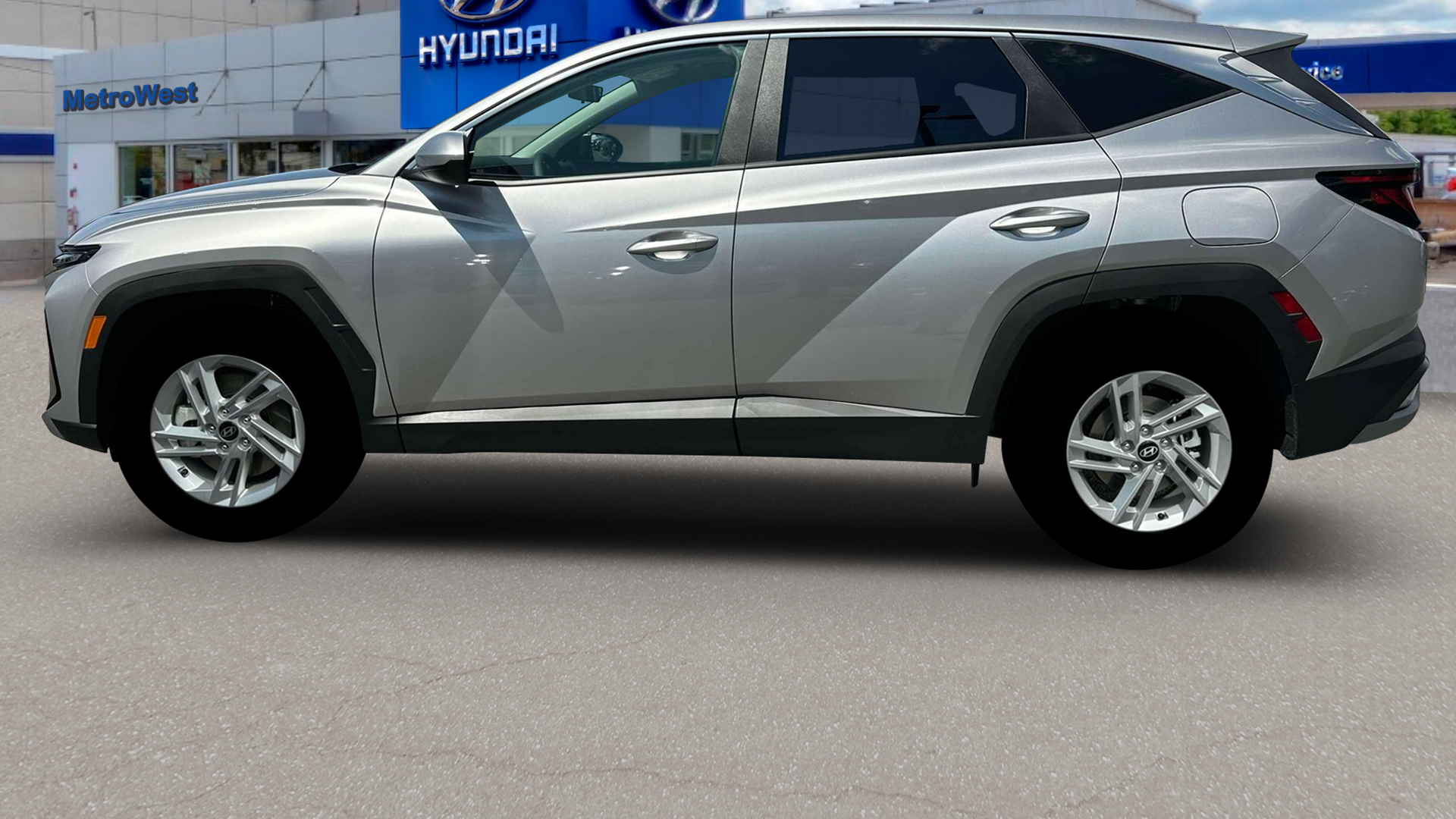 2026 Hyundai TUCSON SE
