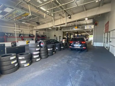 Photo of a 2023 Hyundai Tucson SEL 4DR SUV for sale