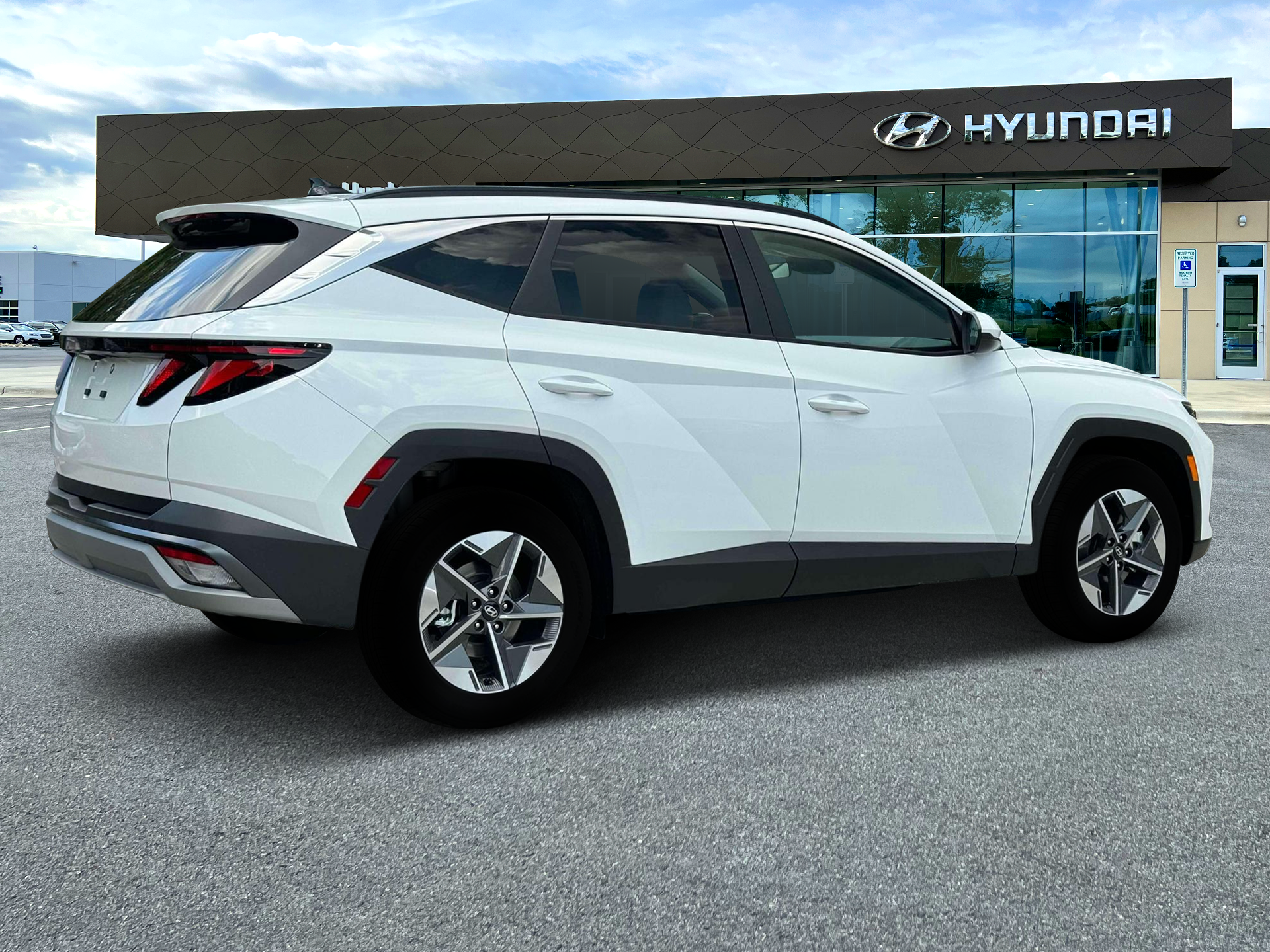 2025 Hyundai Tucson - $27,425