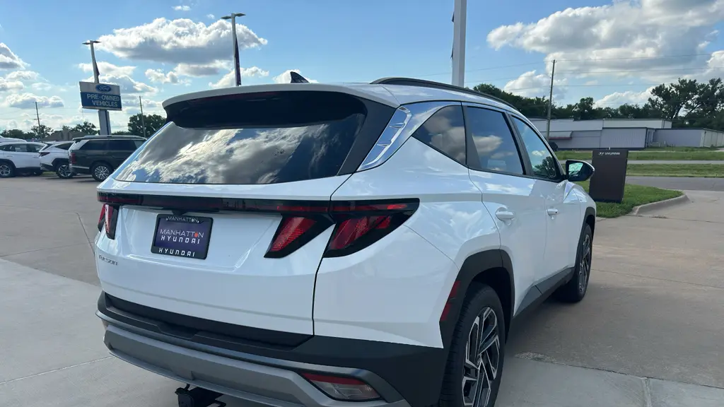 2026 Hyundai TUCSON SEL Plus