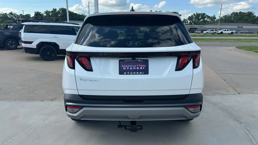 2026 Hyundai TUCSON SEL Plus