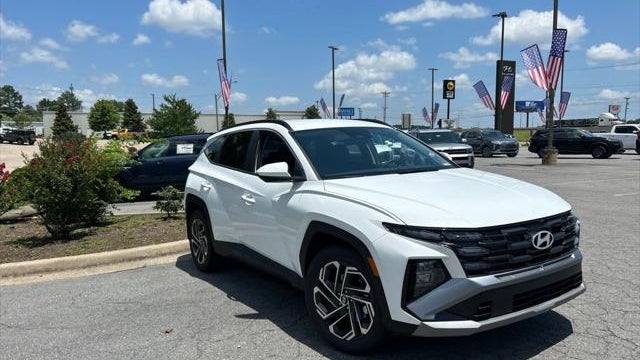 2026 Hyundai TUCSON SEL Plus