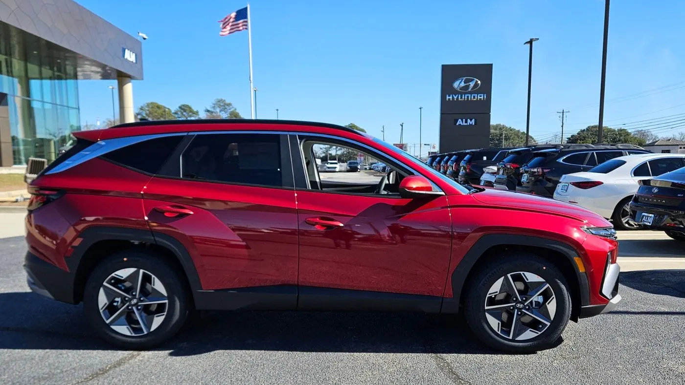 2026 Hyundai TUCSON SEL