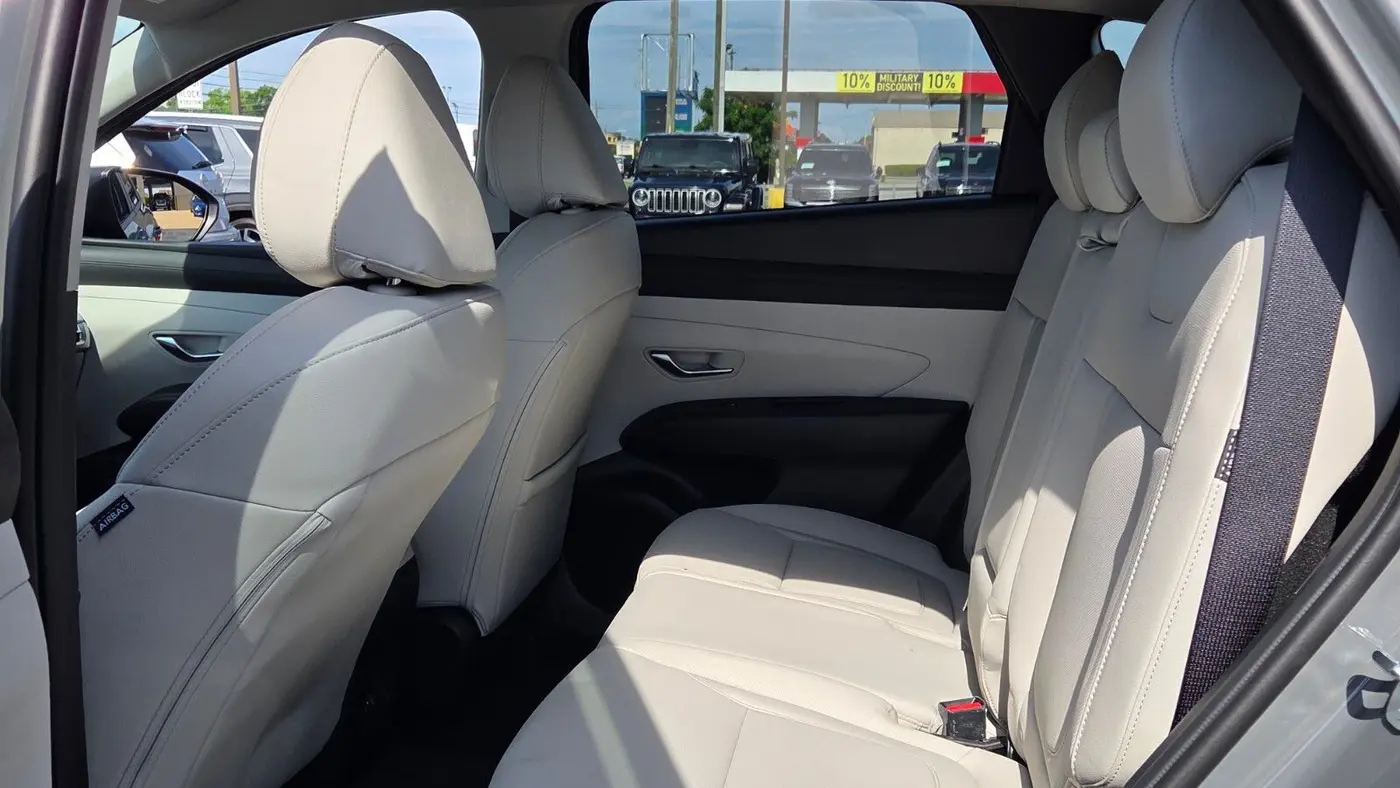 2026 Hyundai TUCSON SEL