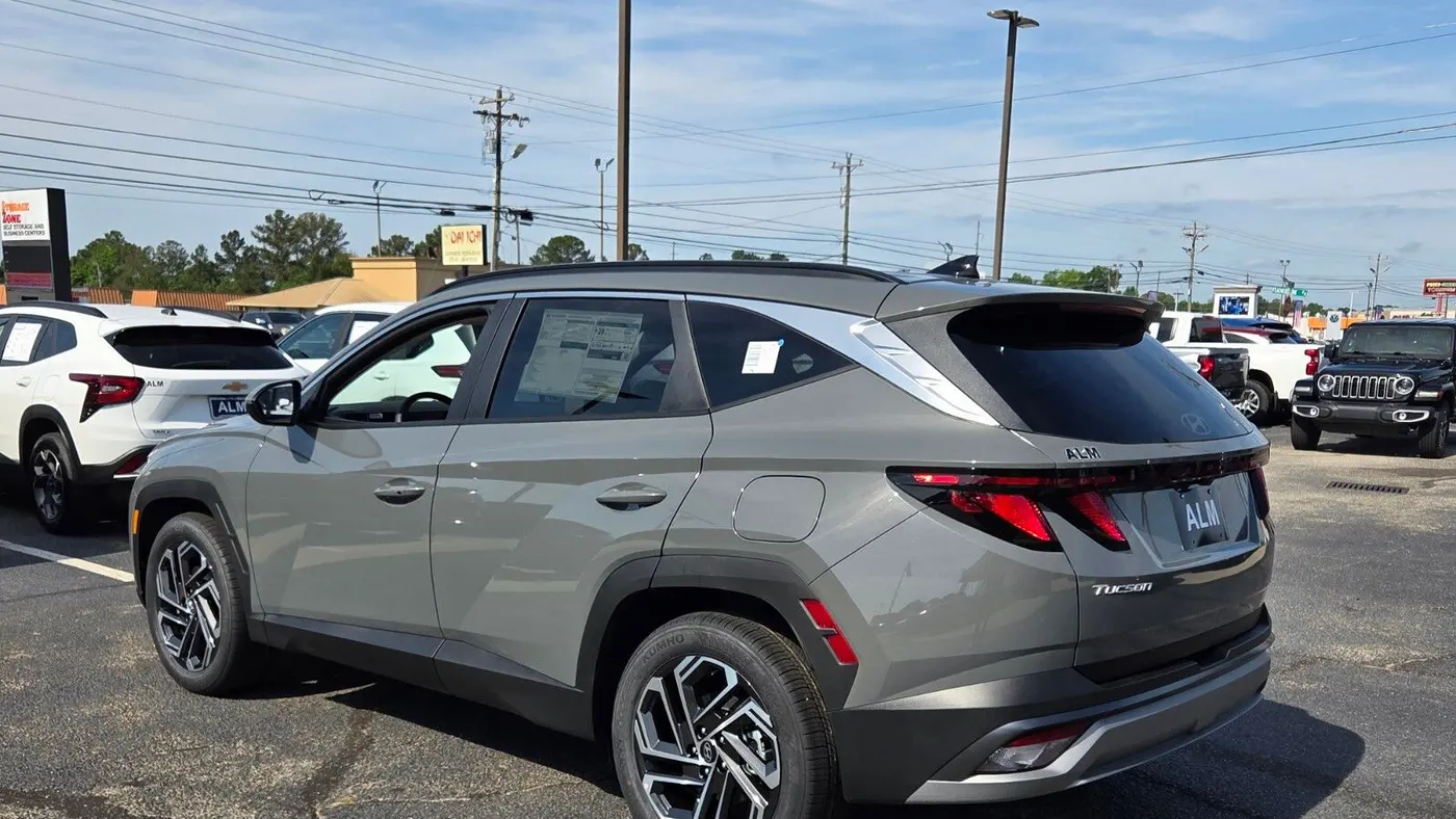 2026 Hyundai TUCSON SEL