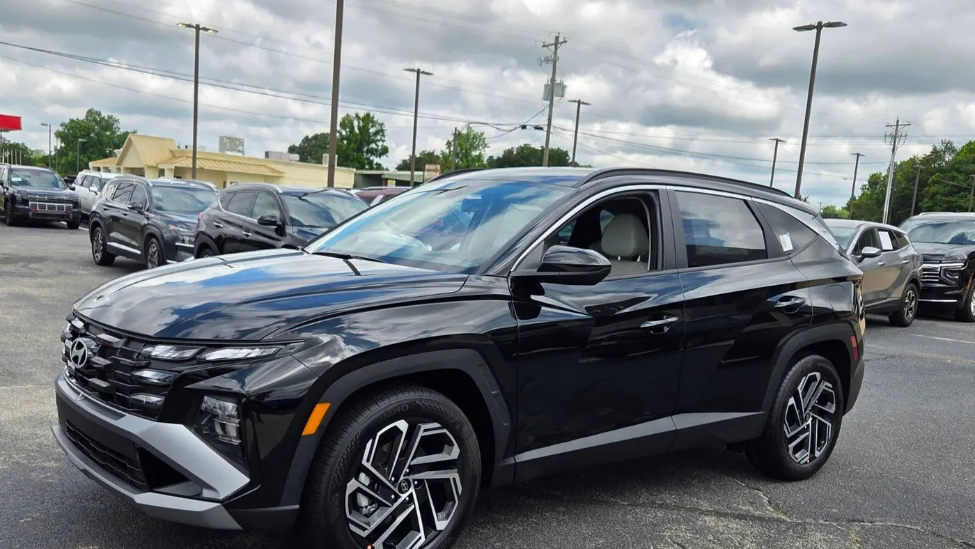 2026 Hyundai TUCSON SEL