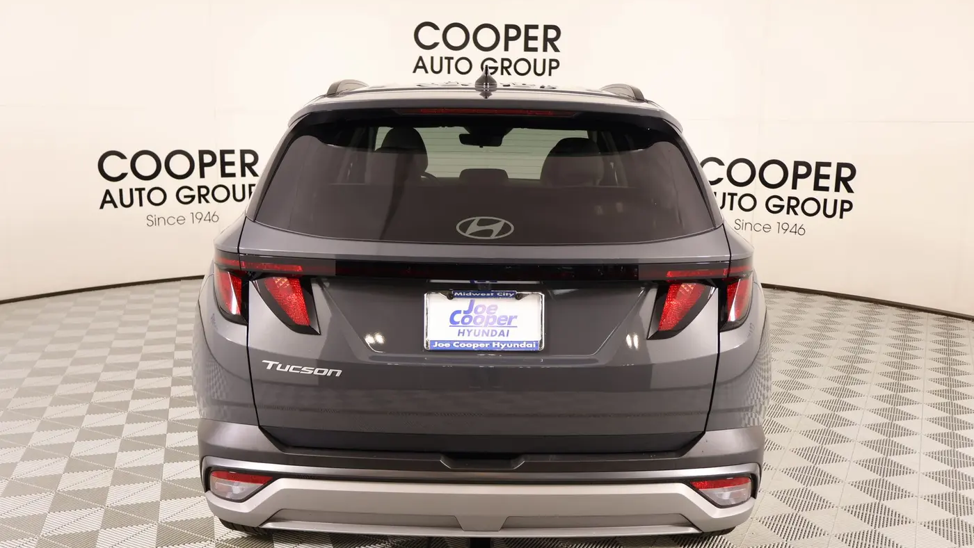 2026 Hyundai TUCSON SEL
