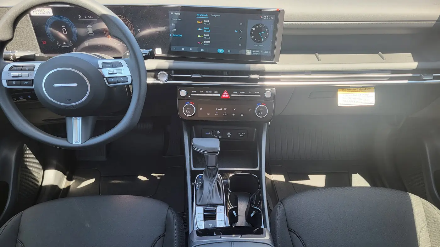 2026 Hyundai TUCSON SEL