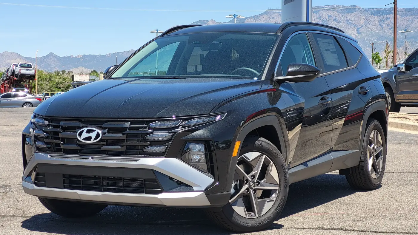 2026 Hyundai TUCSON SEL